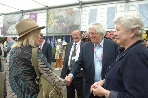 Joanna Lumley meeting Guy Hands