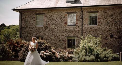 Donna outside Vean before wedding